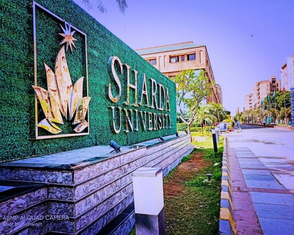 Online Admission From Sharda University